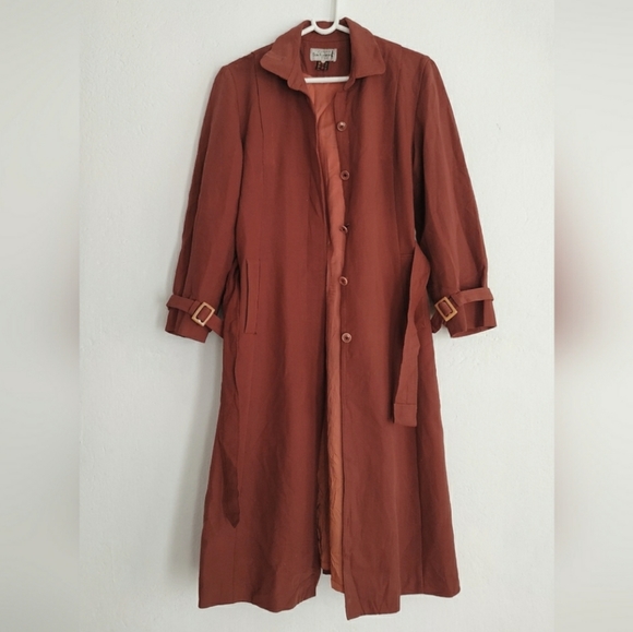 Trench Coat - Picture 4 of 10